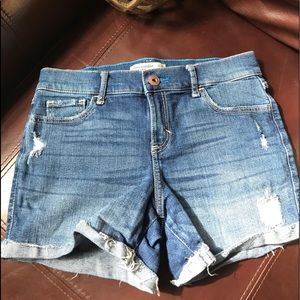 abercrombie kids Bottoms - Abercrombie Kids Distressed Jean Shorts abercrombie kids Bottoms - Abercrombie Kids Distressed Jean Shorts